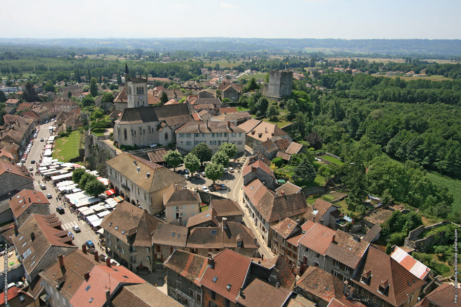 ville de morestel